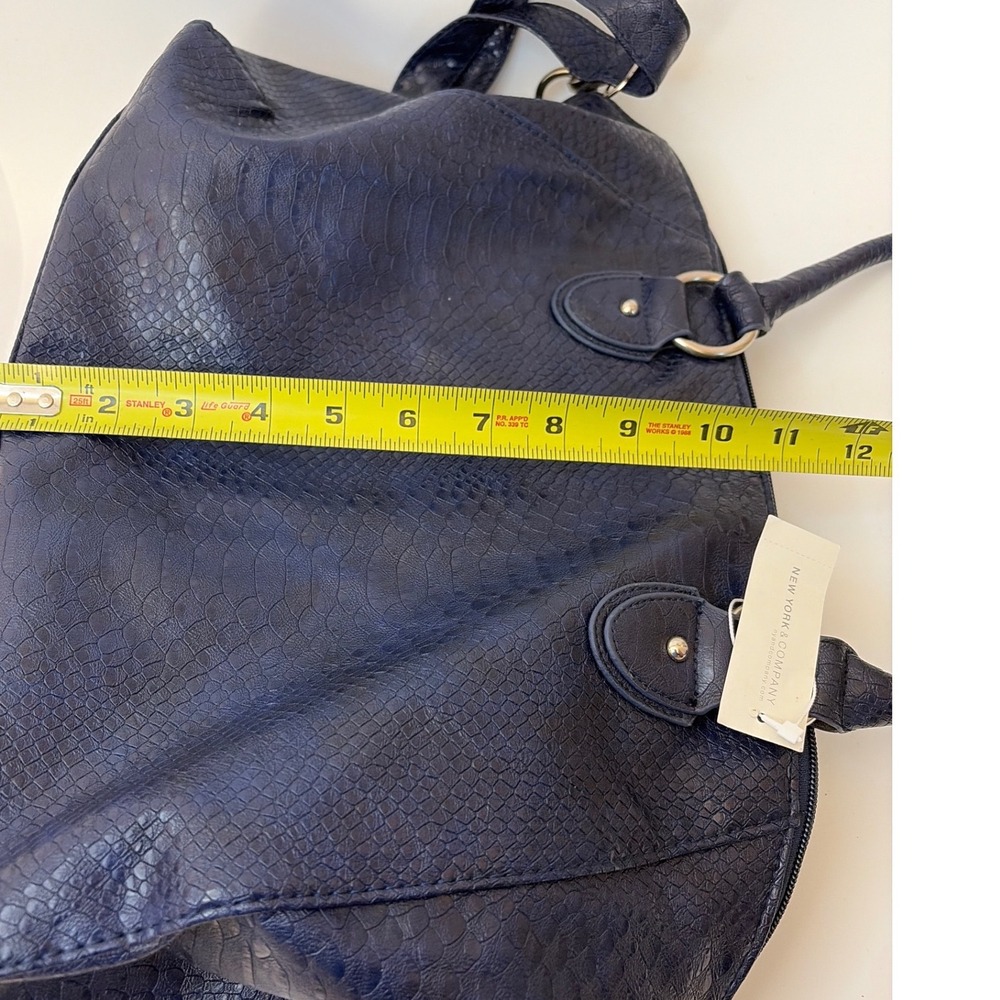 New York and Company Navy Blue Snakeskin Satchel Handbag Crossbody Bag NWT - Picture 9 of 11